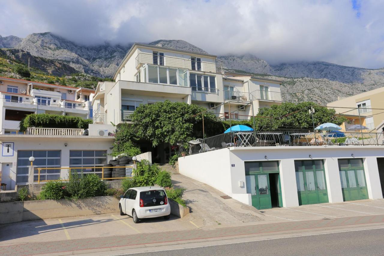 Apartments And Rooms With Parking Space Tucepi, Makarska - 5263 Dış mekan fotoğraf
