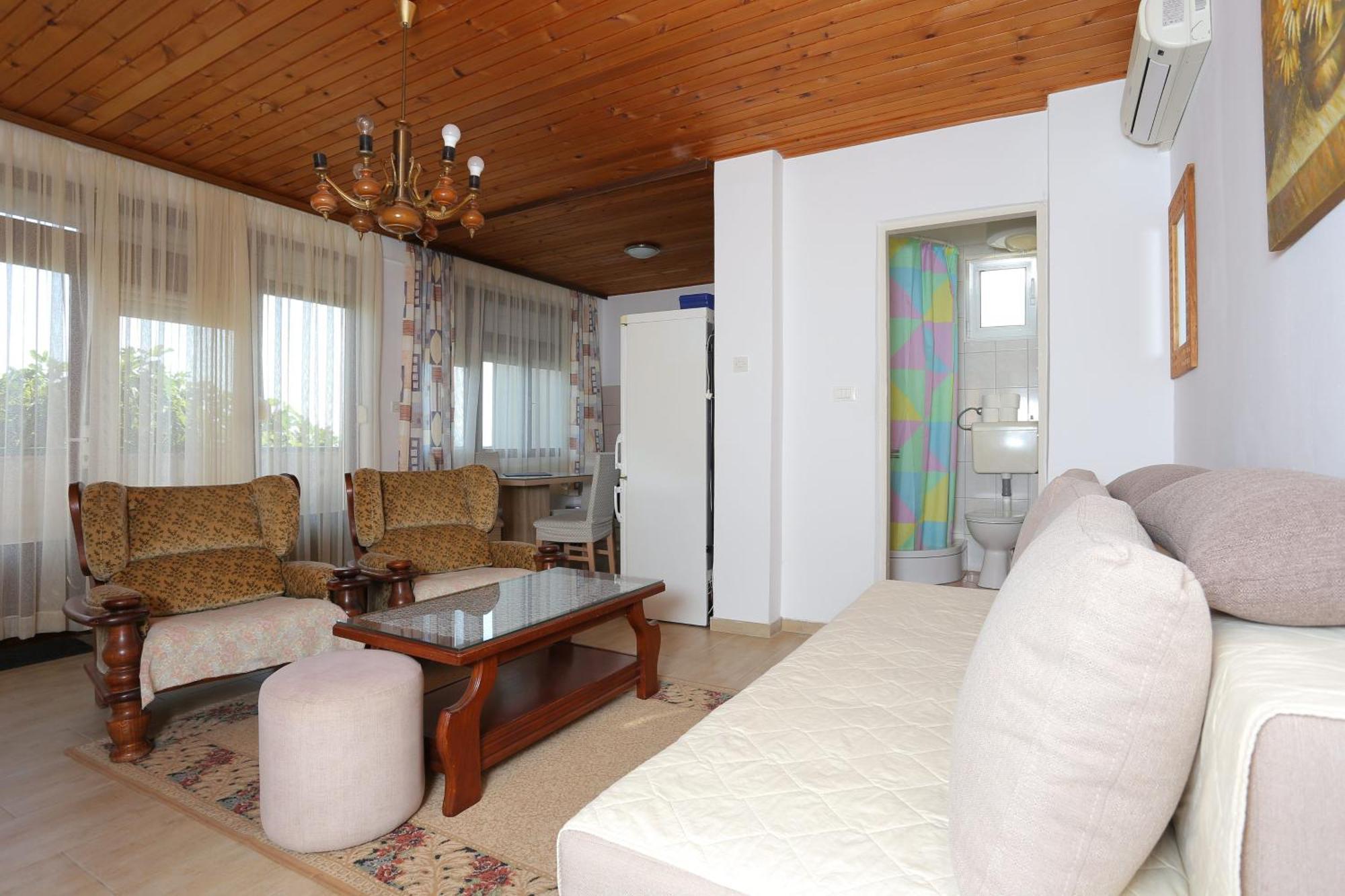 Apartments And Rooms With Parking Space Tucepi, Makarska - 5263 Dış mekan fotoğraf